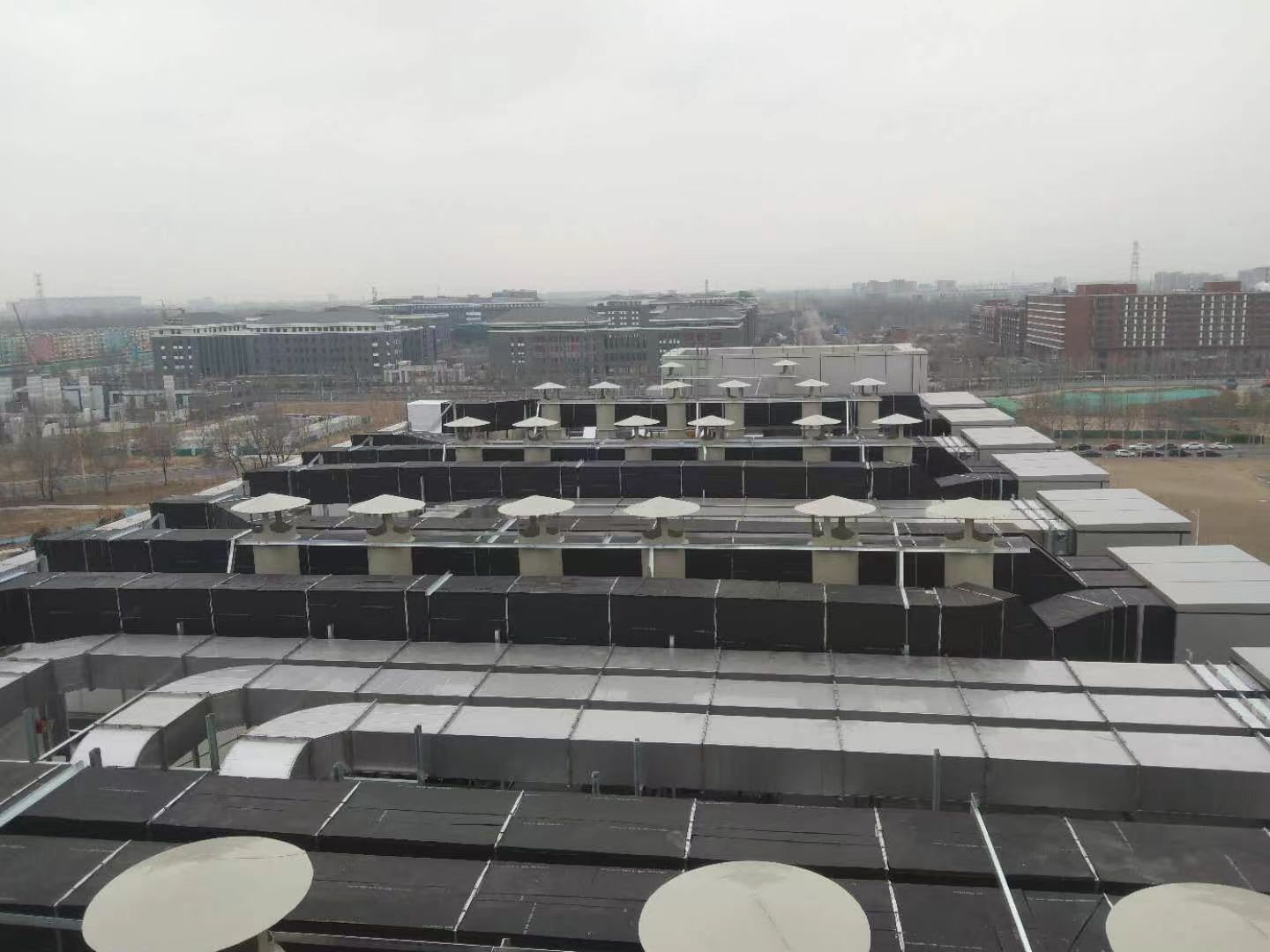 实验室暖通机电系统